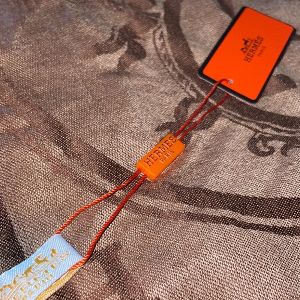 Hermès scarf